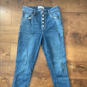 Abercrombie highrise super skinny ankle jean